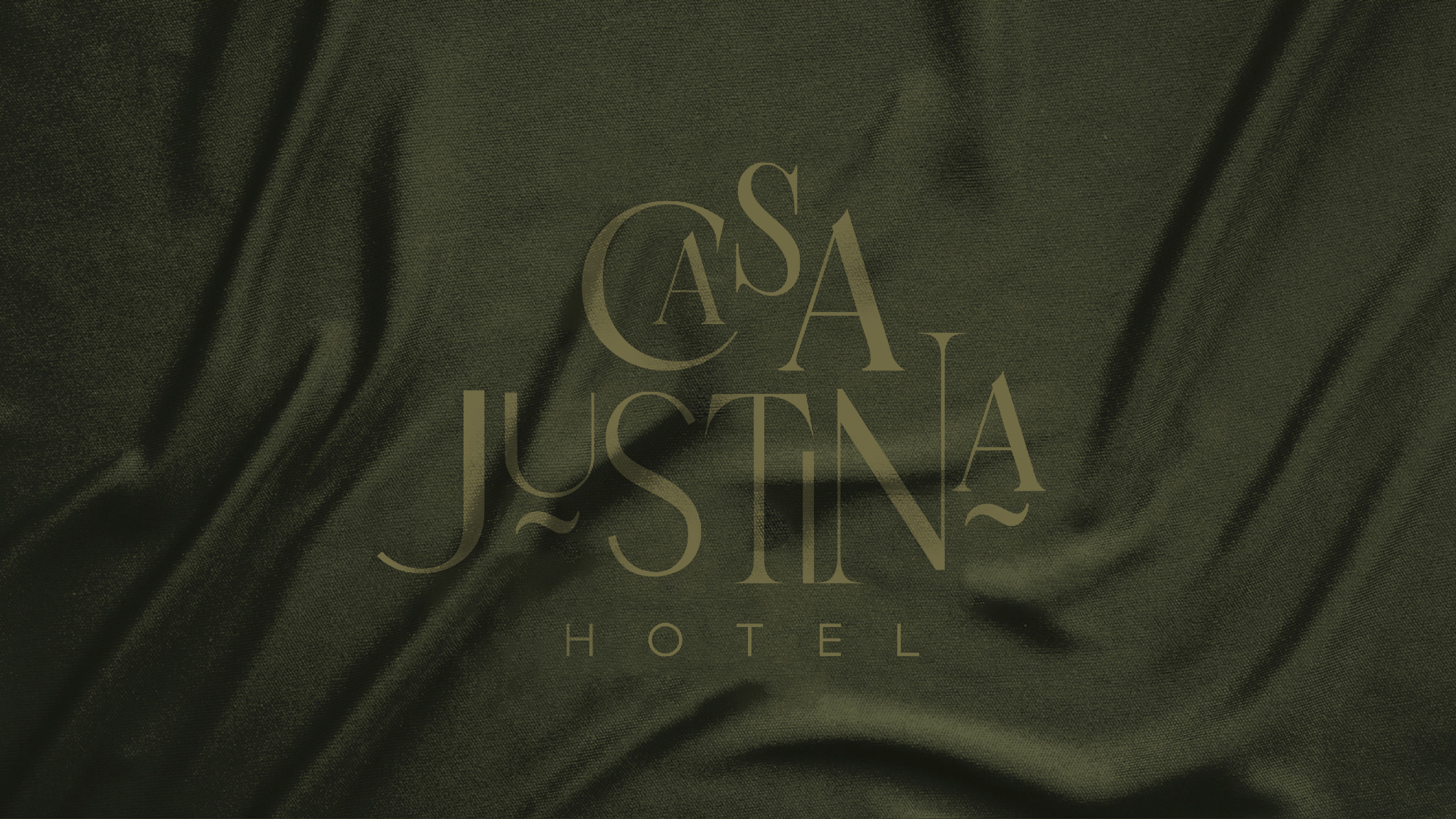 Casa Justina logo sobre tela